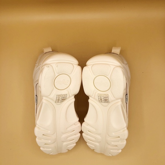 🌟SOLD🌟 NEW Buffalo | CLD Corin Sneaker - Picture 5 of 8